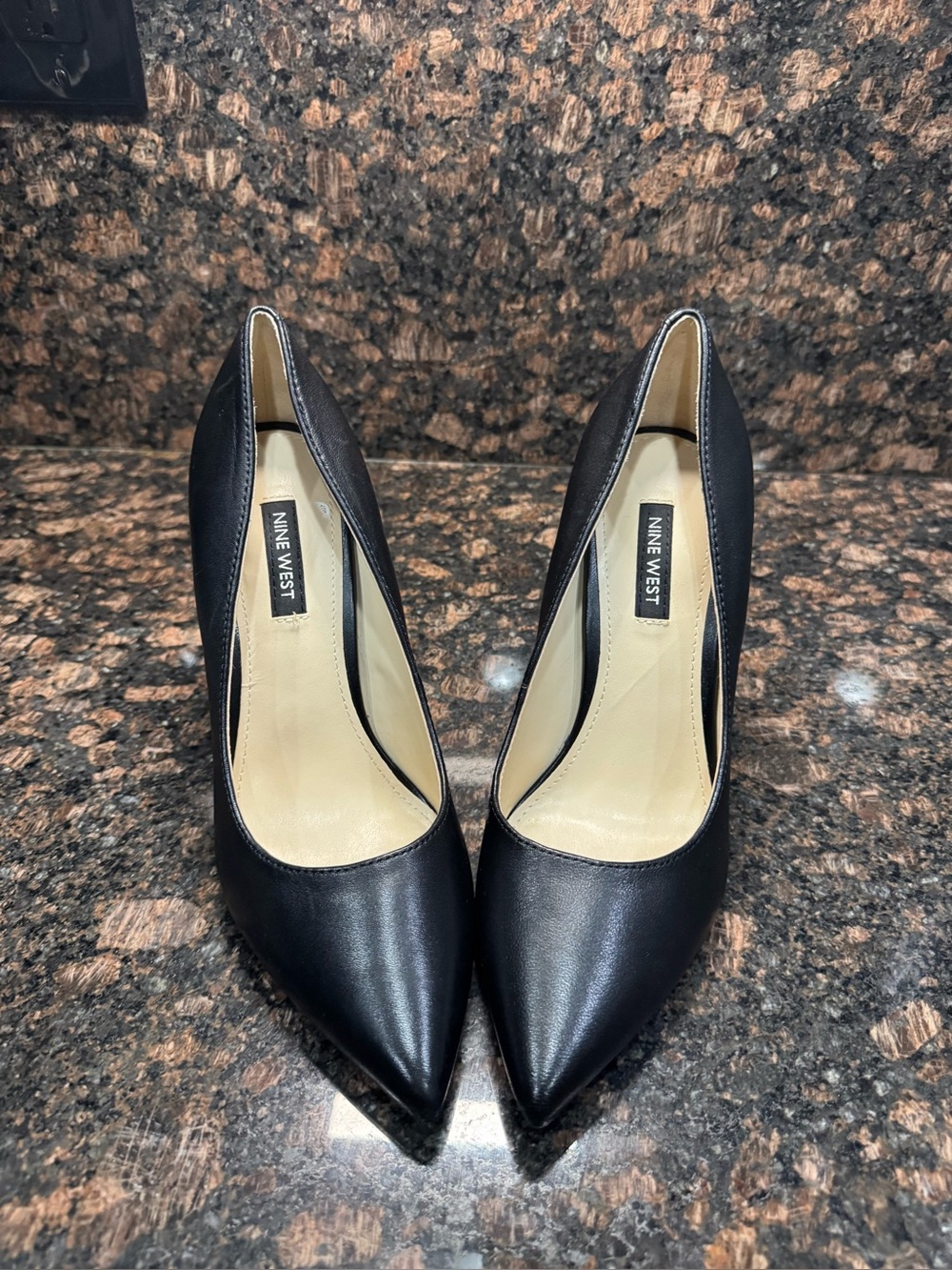 Nine West Women’s 7.5M Black Pointed Toe Stiletto Pumps Classic Heels